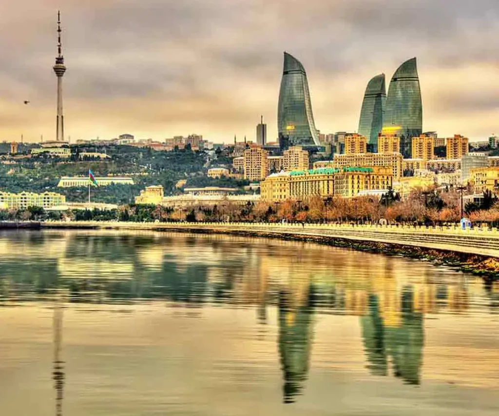 تور باکو تابستان