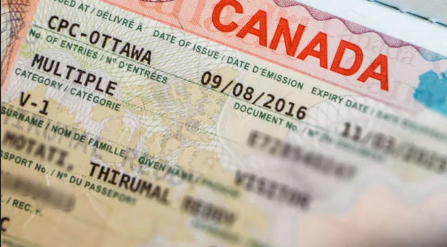 ویزای مولتی کانادا چیه و به درد کی می‌خوره؟